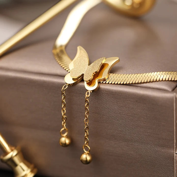 18K Gold Plated Butterfly Charm Herringbone Chain Choker Necklace